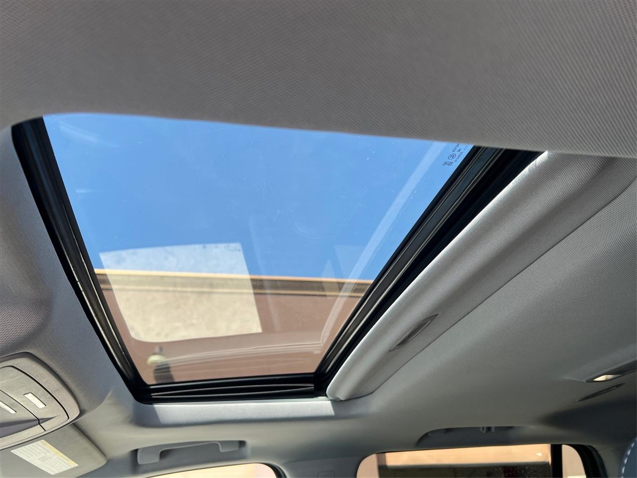 Chevrolet Tahoe 4WD 4dr LT 2019