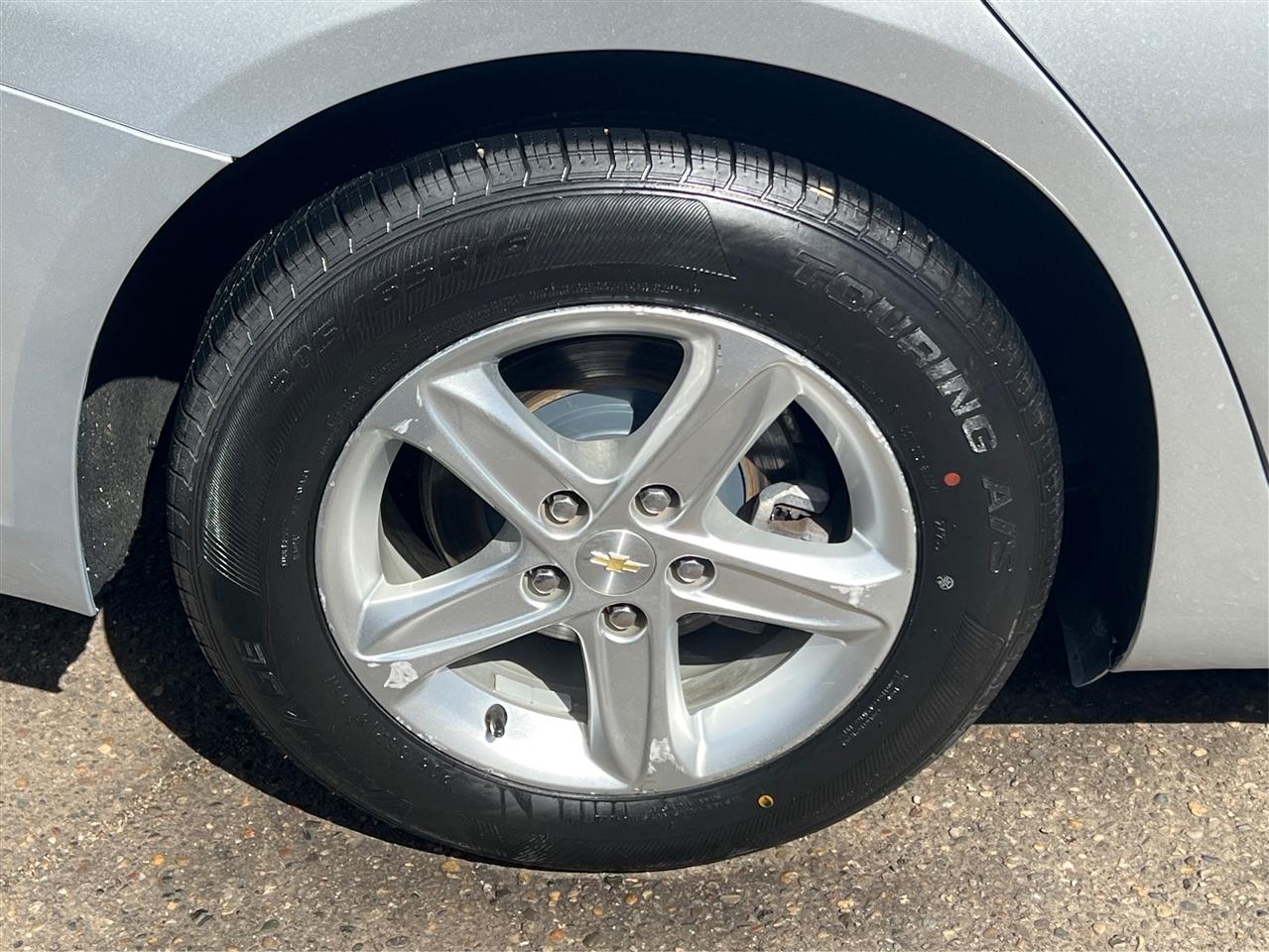 Chevrolet Malibu 4dr Sdn LS w/1LS 2020