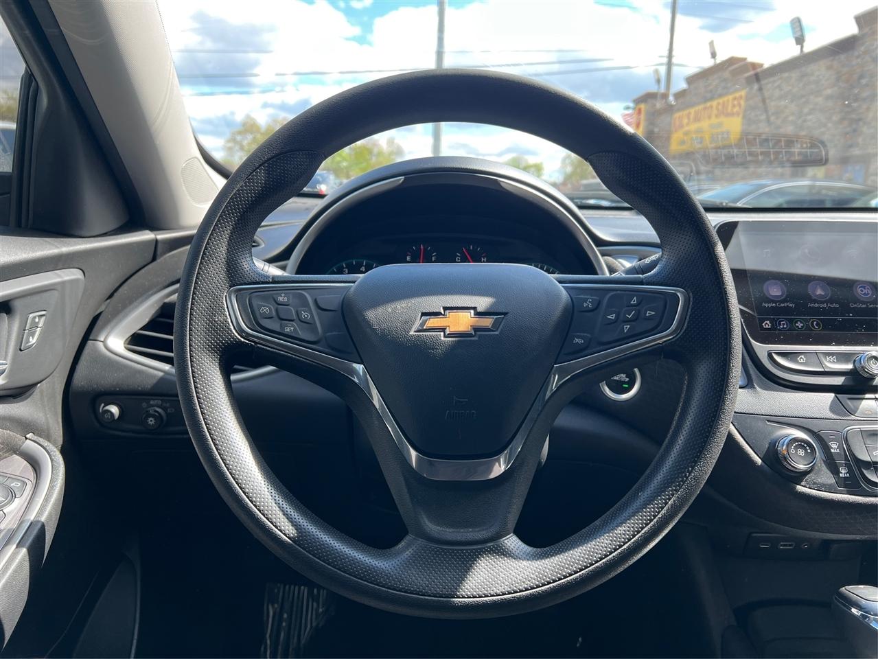 Chevrolet Malibu 4dr Sdn LS w/1LS 2020