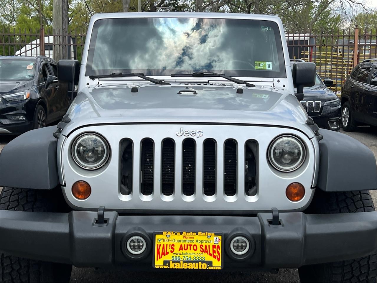Jeep Wrangler Unlimited 4WD 4dr Sport 2012