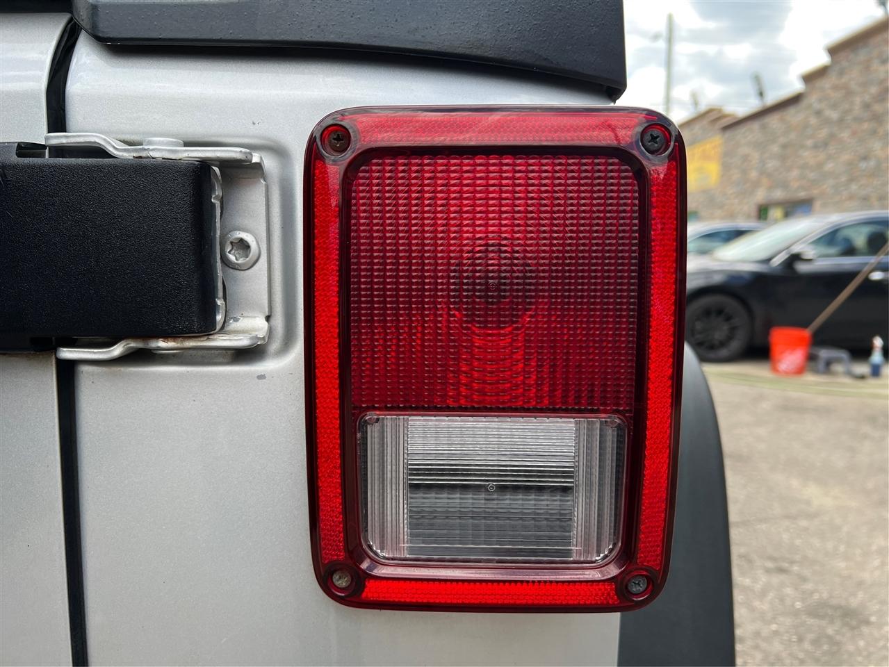 Jeep Wrangler Unlimited 4WD 4dr Sport 2012