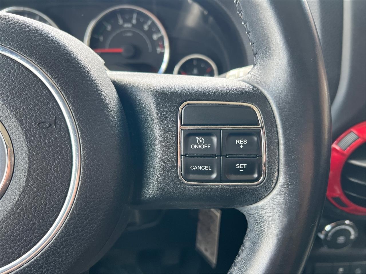 Jeep Wrangler Unlimited 4WD 4dr Sport 2012