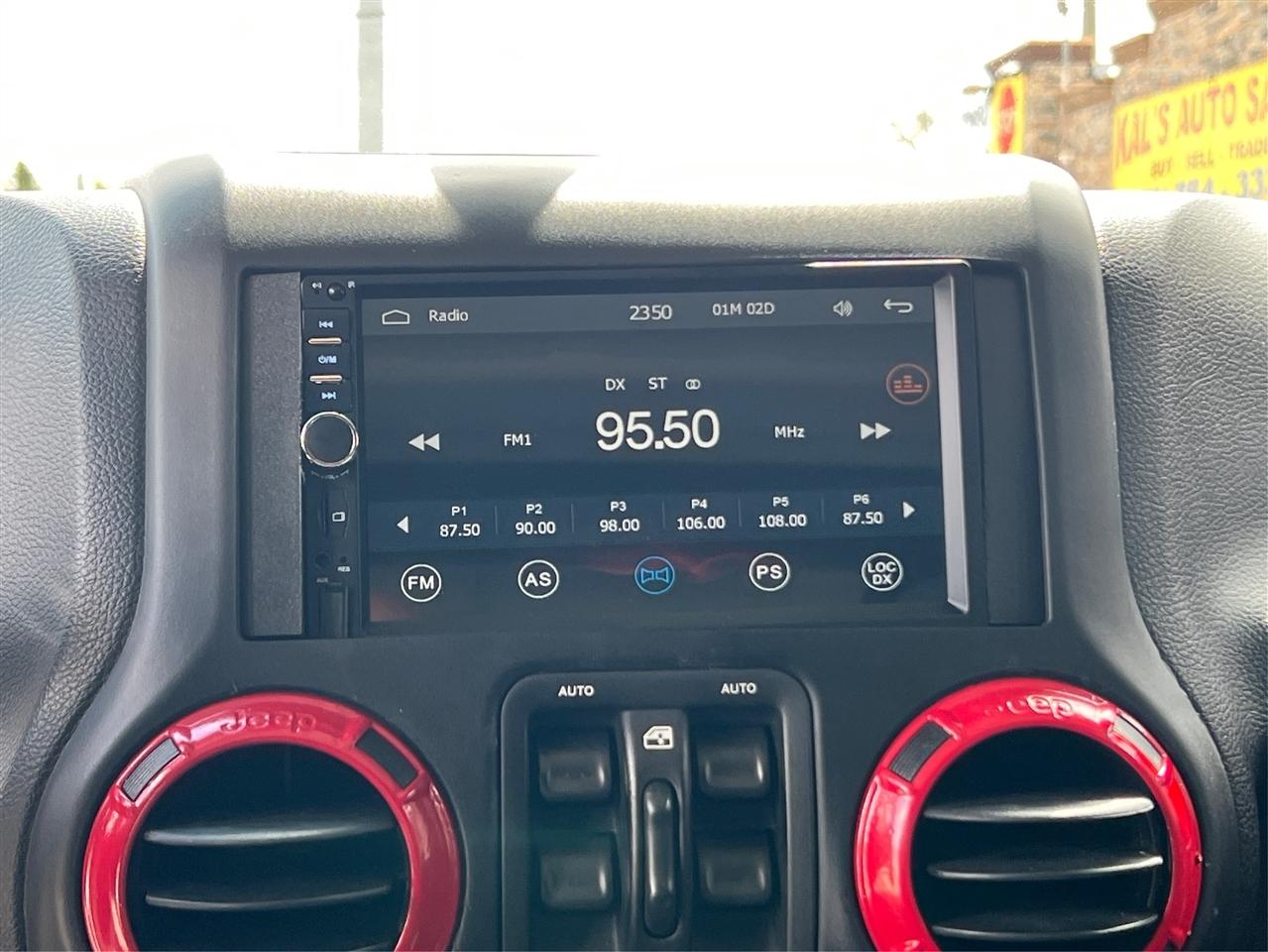 Jeep Wrangler Unlimited 4WD 4dr Sport 2012