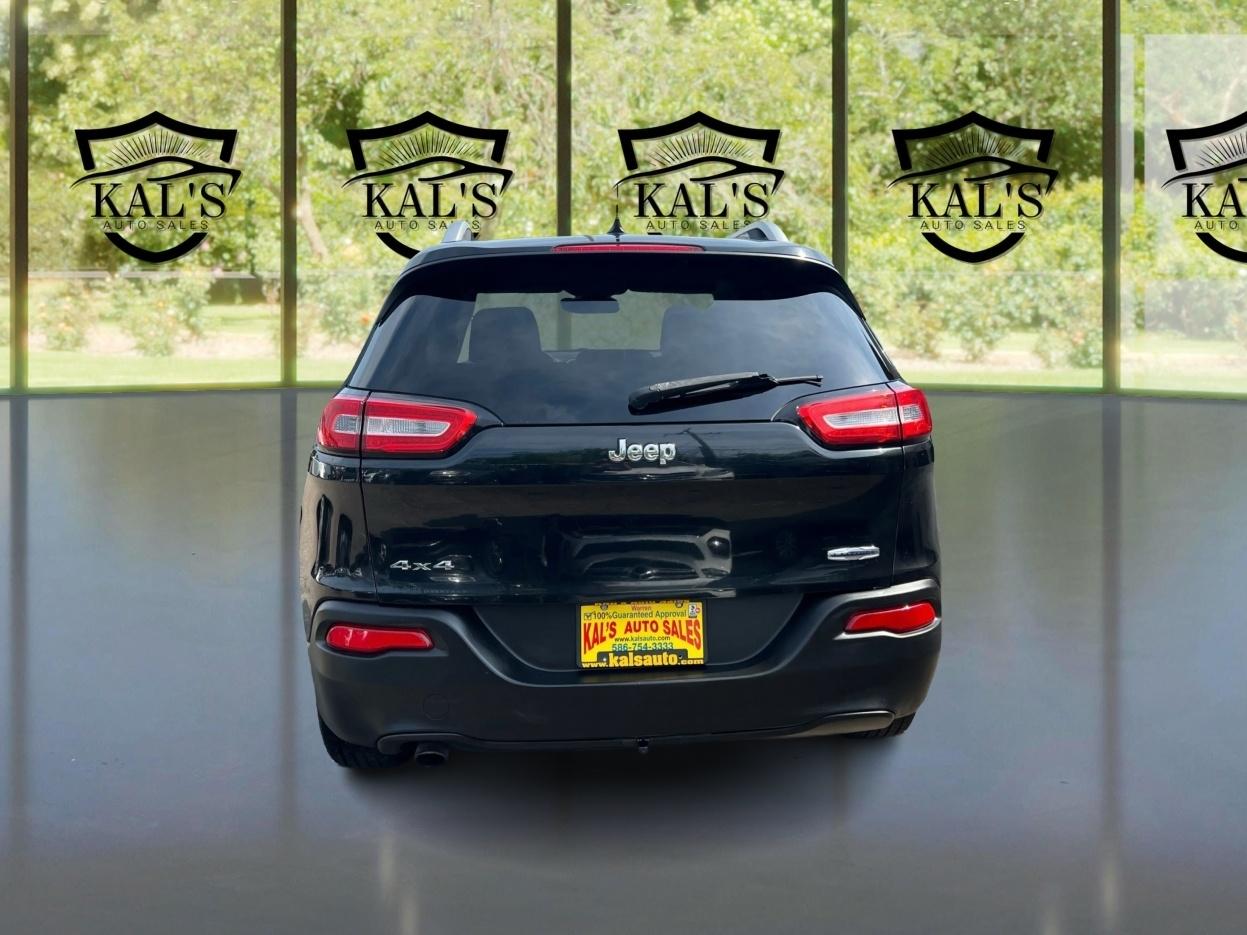 Jeep Cherokee 4WD 4dr Latitude 2014