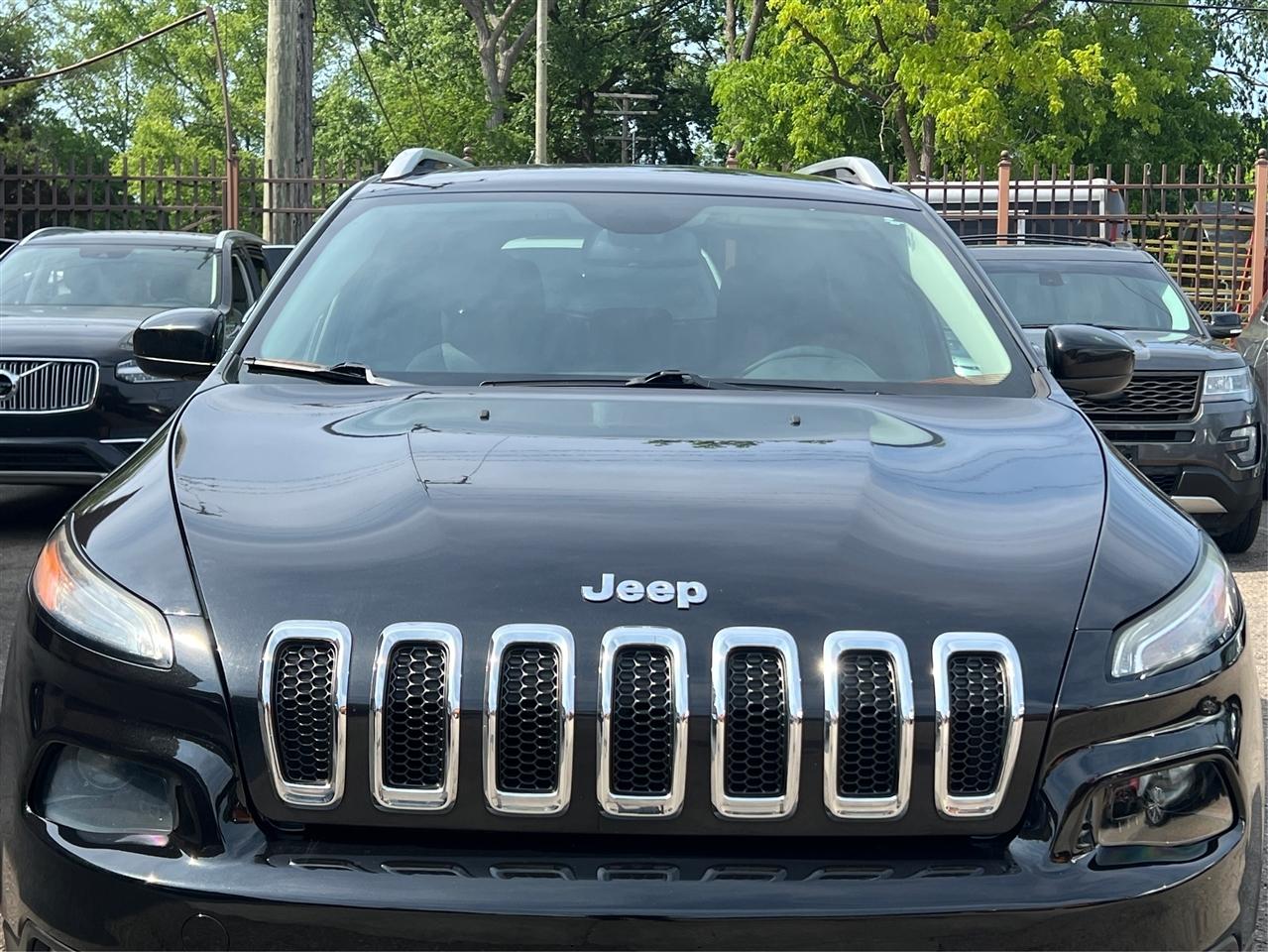 Jeep Cherokee 4WD 4dr Latitude 2014