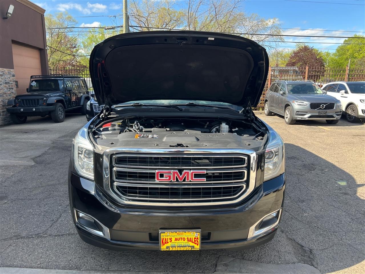 GMC Yukon 4WD 4dr SLT 2019