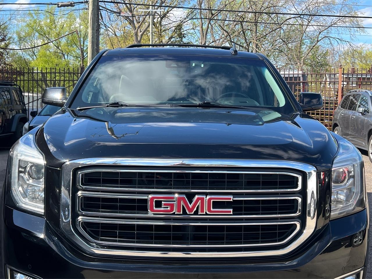 GMC Yukon 4WD 4dr SLT 2019