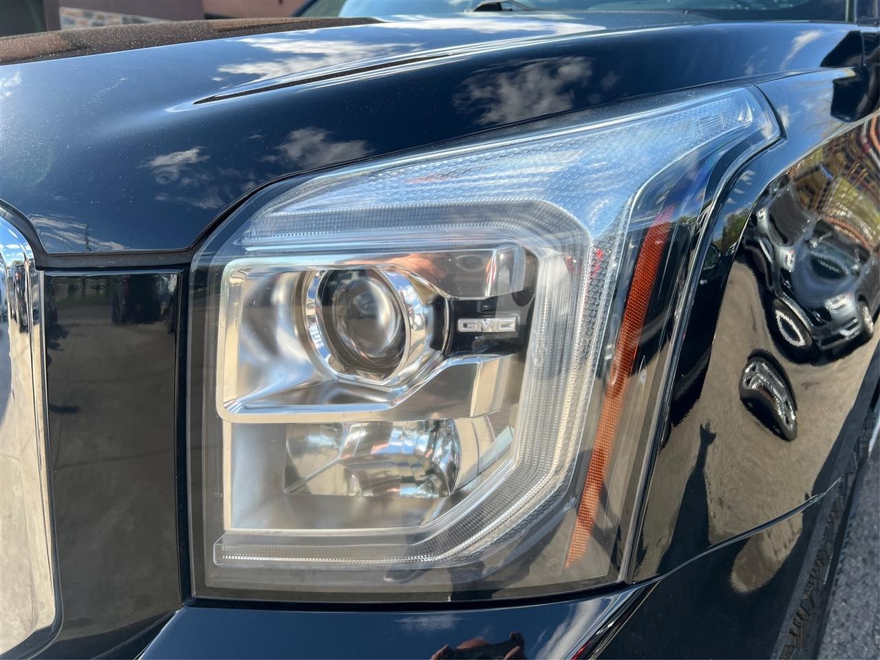 GMC Yukon 4WD 4dr SLT 2019
