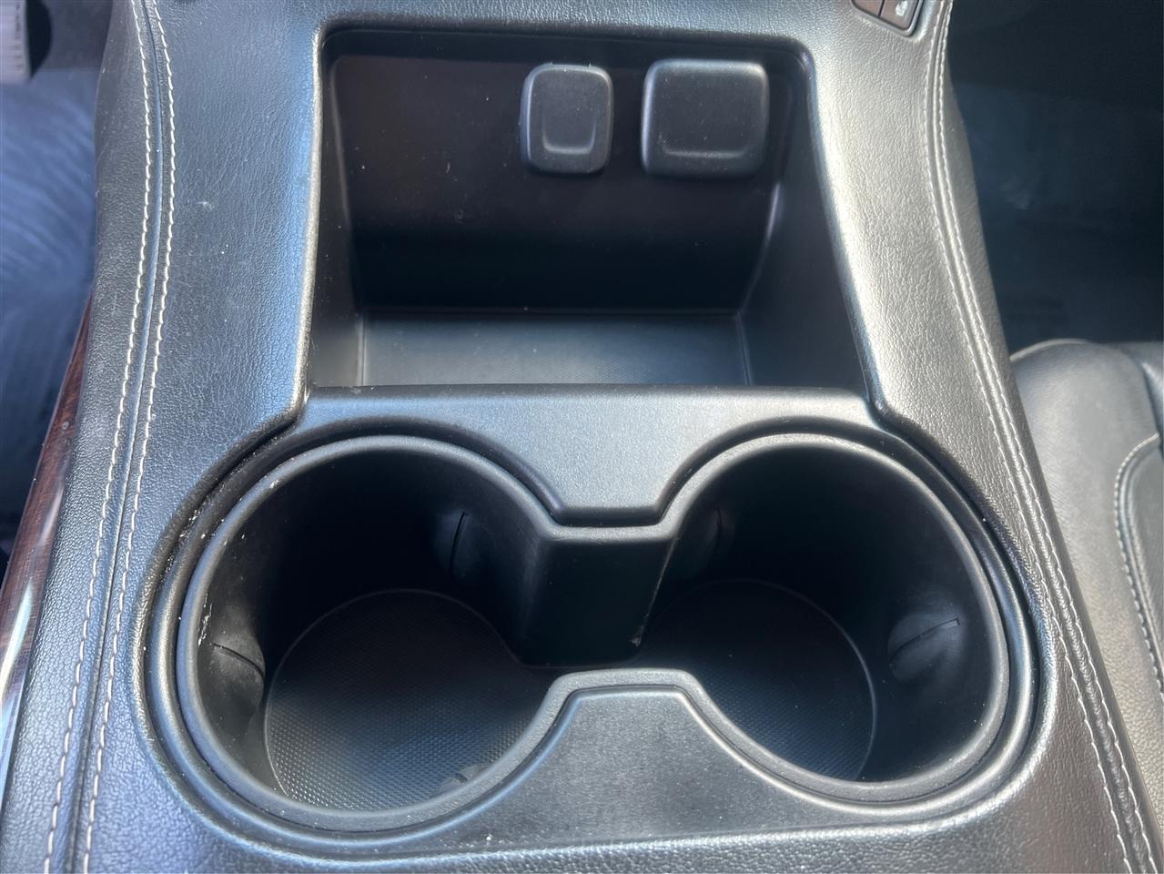 GMC Yukon 4WD 4dr SLT 2019