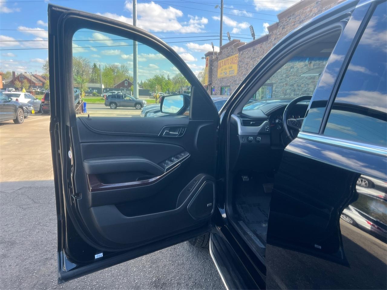 GMC Yukon 4WD 4dr SLT 2019
