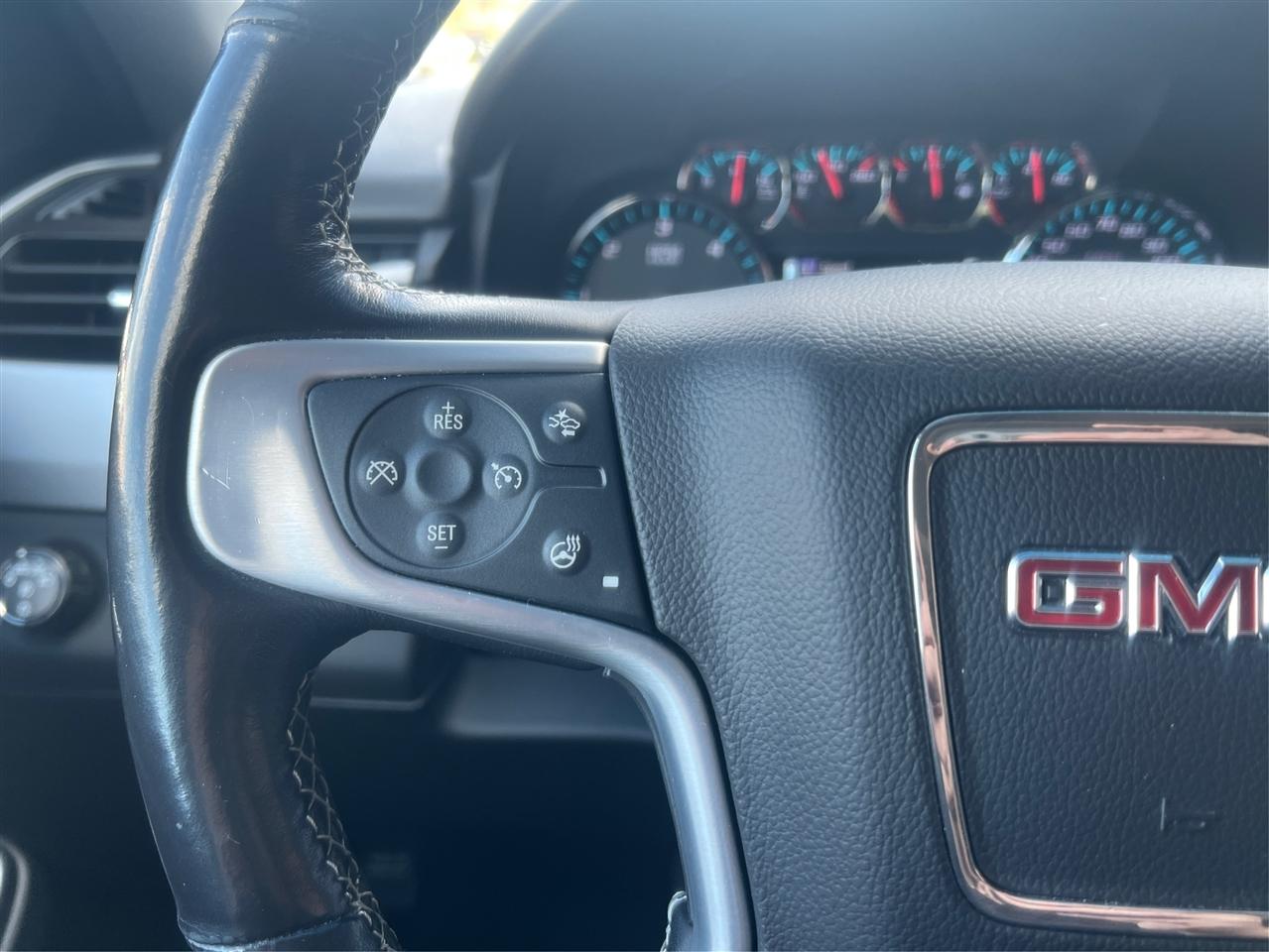 GMC Yukon 4WD 4dr SLT 2019