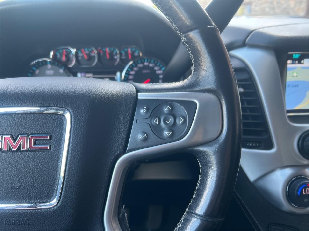 GMC Yukon 4WD 4dr SLT 2019