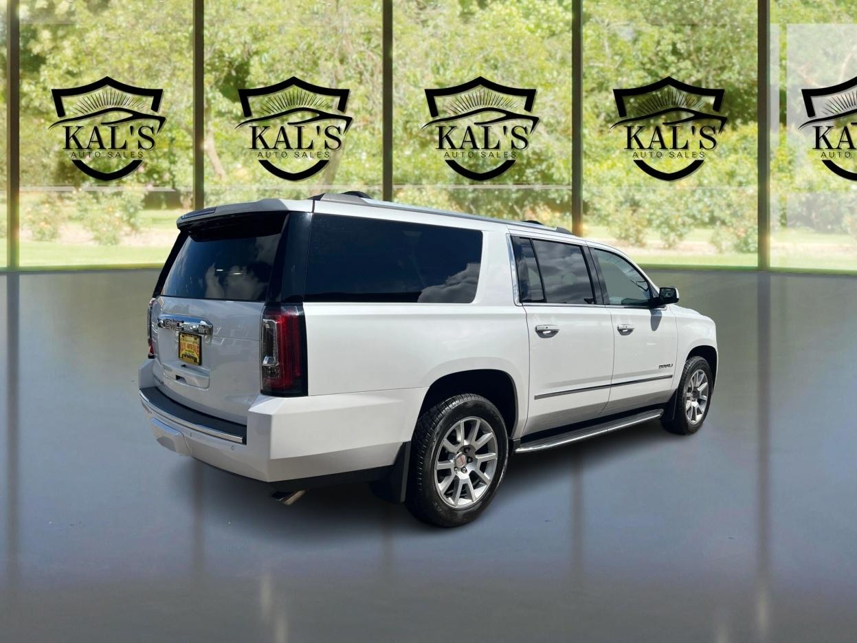GMC Yukon XL 4WD 4dr Denali 2020