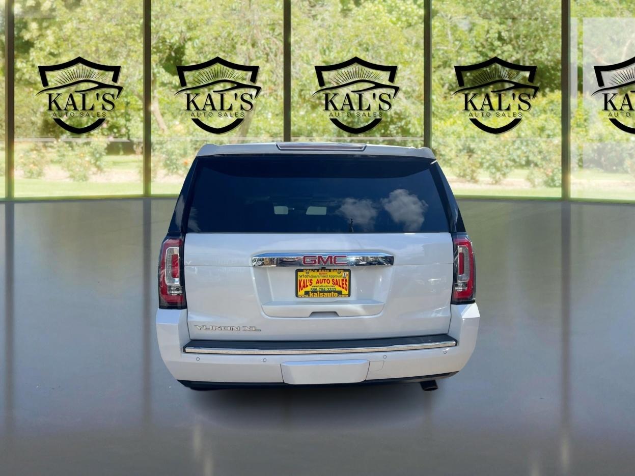 GMC Yukon XL 4WD 4dr Denali 2020