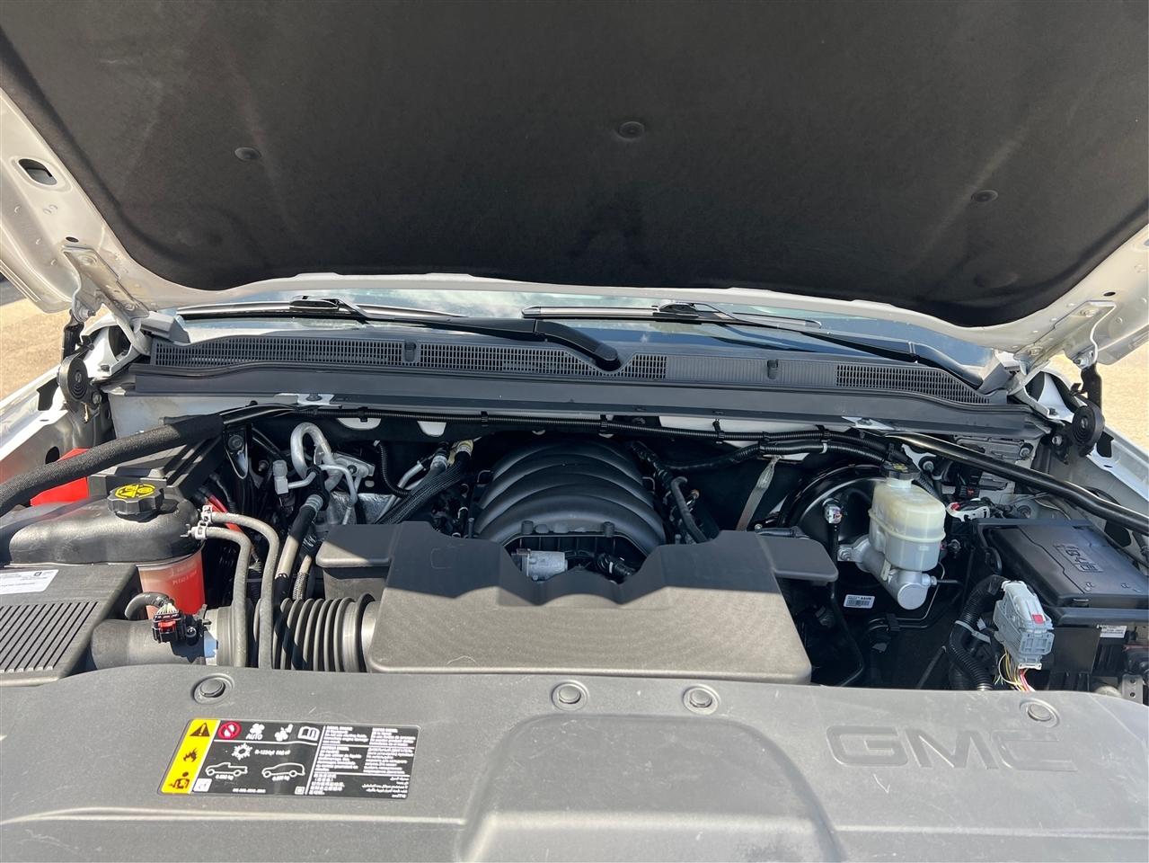 GMC Yukon XL 4WD 4dr Denali 2020