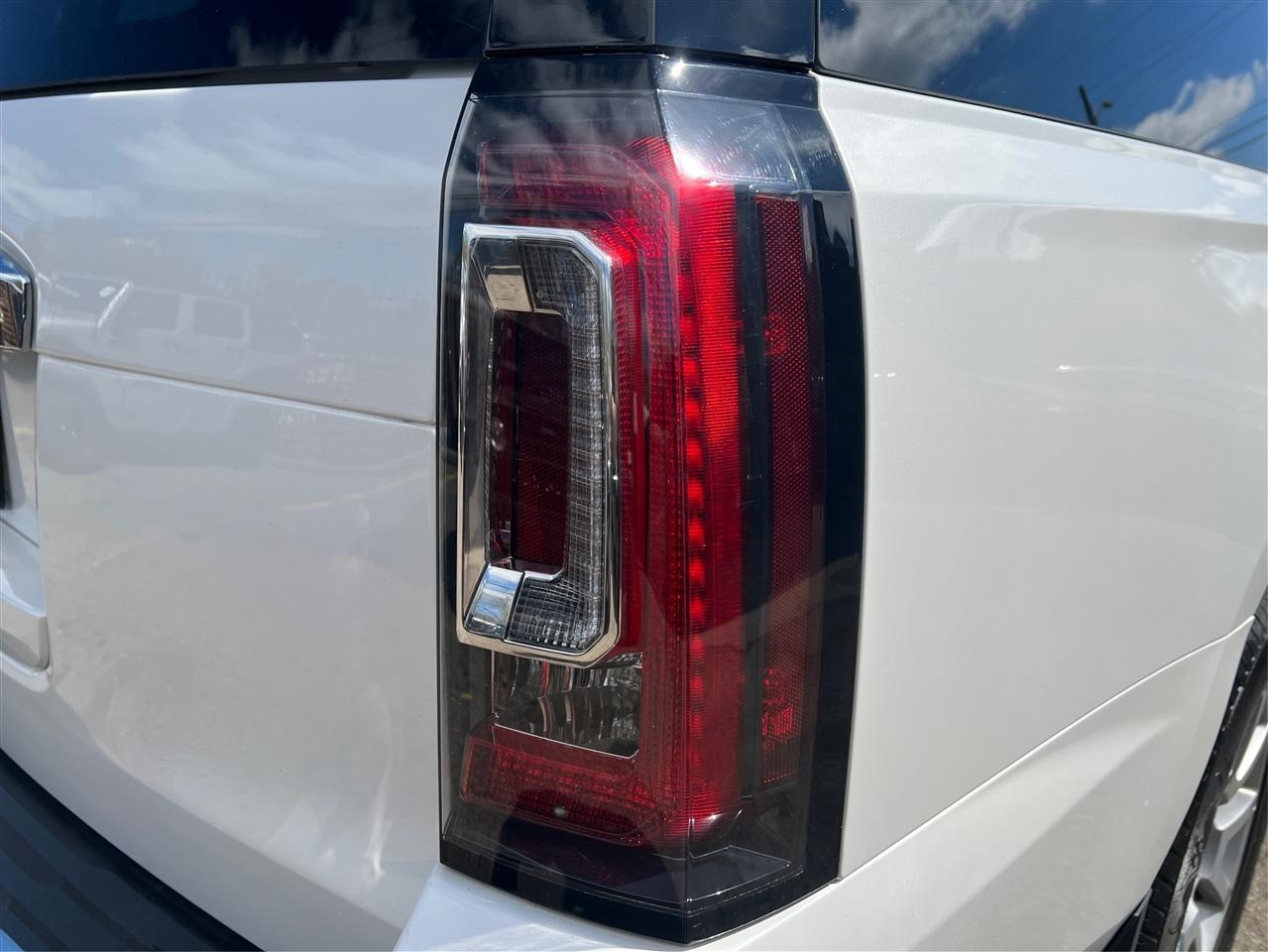 GMC Yukon XL 4WD 4dr Denali 2020