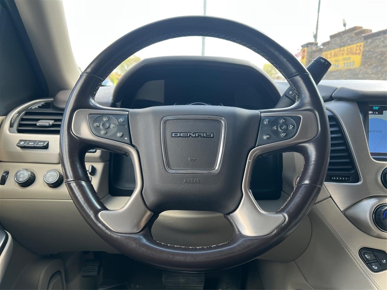 GMC Yukon XL 4WD 4dr Denali 2020