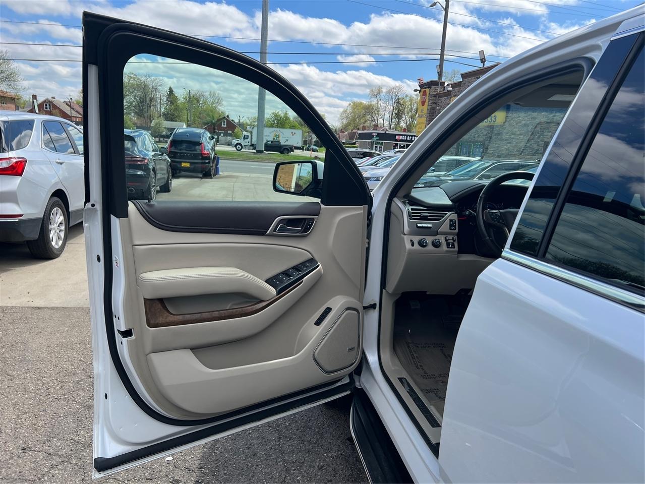 GMC Yukon XL 4WD 4dr Denali 2020