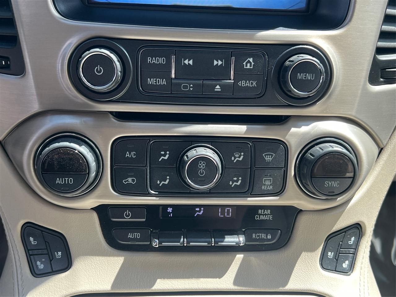 GMC Yukon XL 4WD 4dr Denali 2020