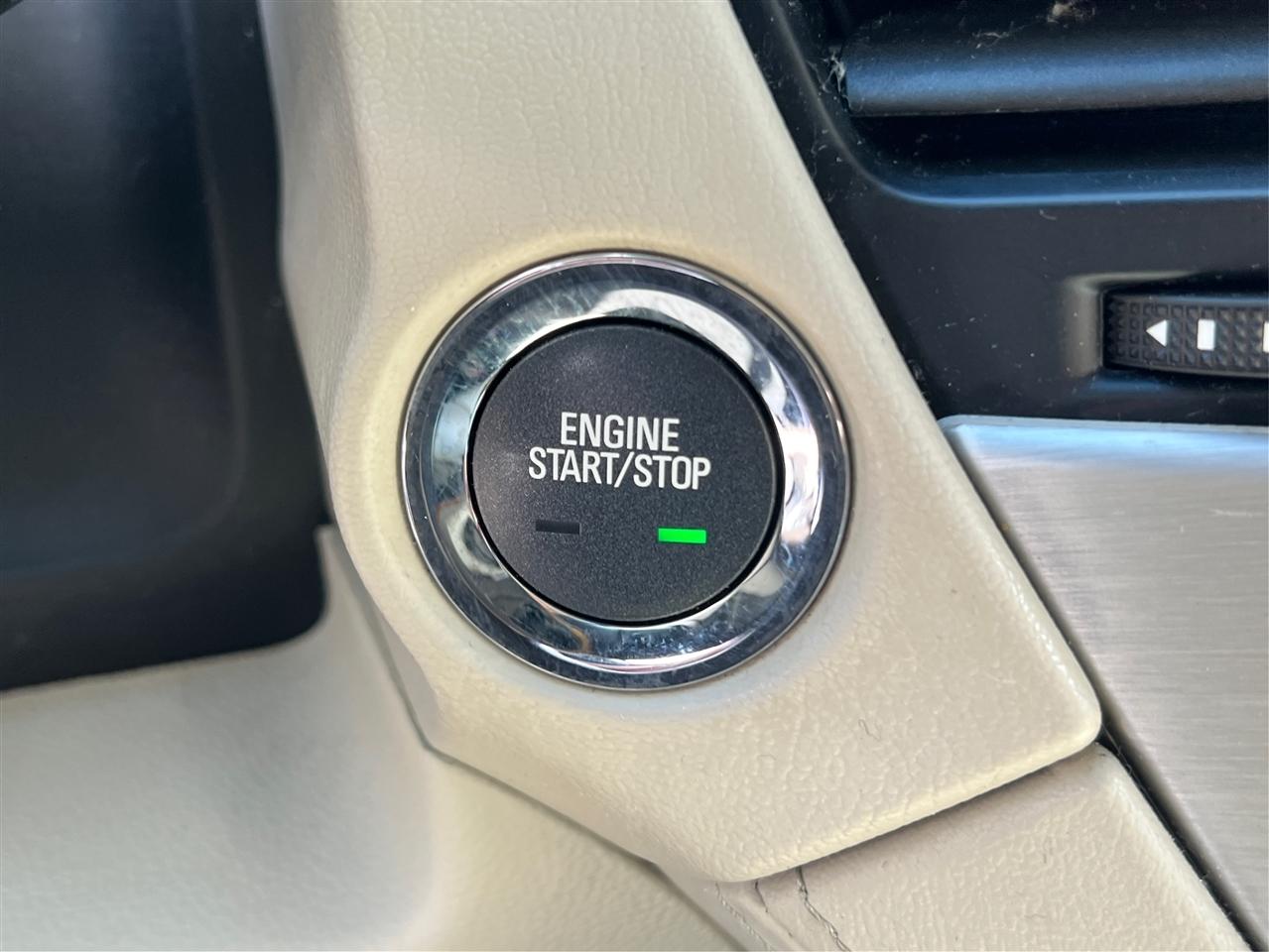 GMC Yukon XL 4WD 4dr Denali 2020