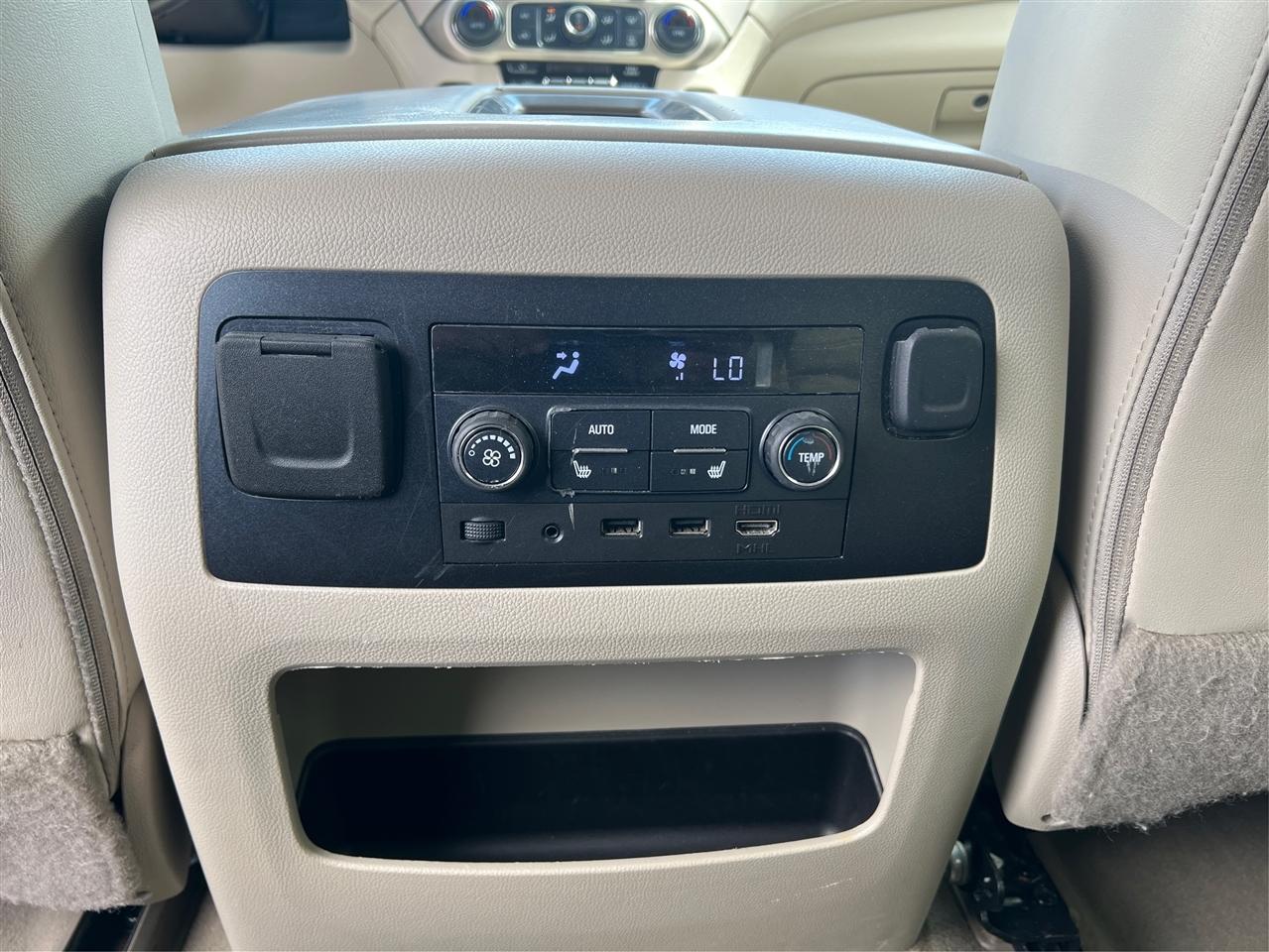 GMC Yukon XL 4WD 4dr Denali 2020