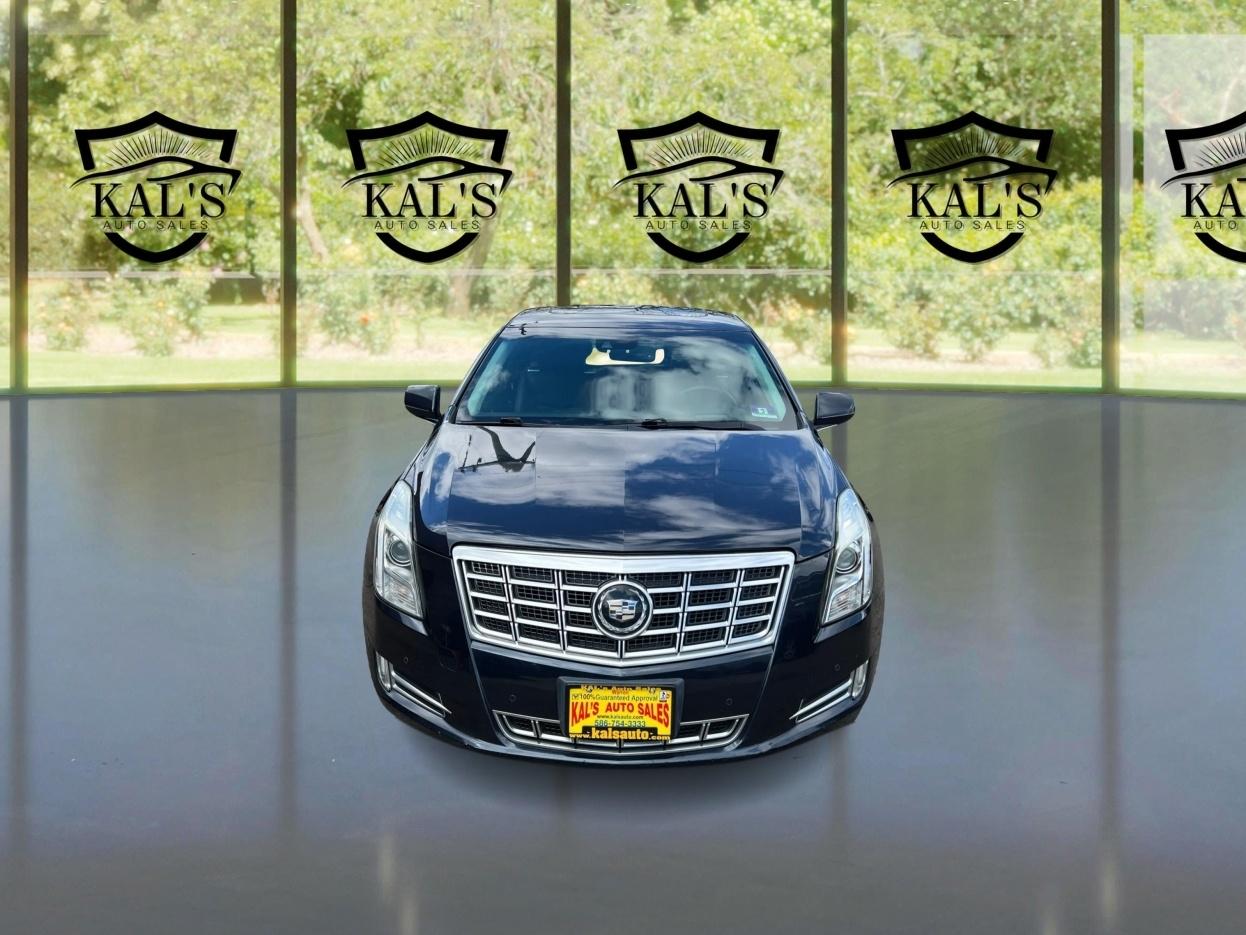 Cadillac XTS 4dr Sdn Premium FWD 2013