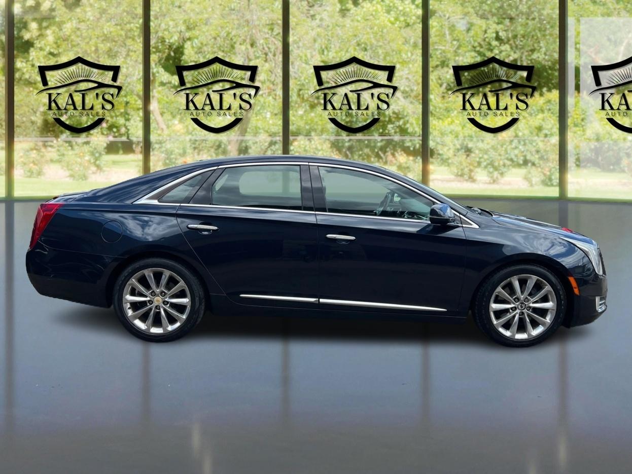 Cadillac XTS 4dr Sdn Premium FWD 2013