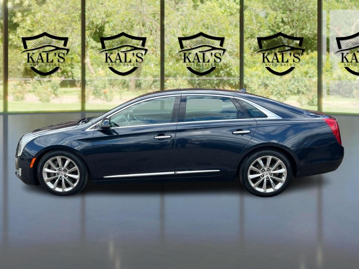 Cadillac XTS 4dr Sdn Premium FWD 2013