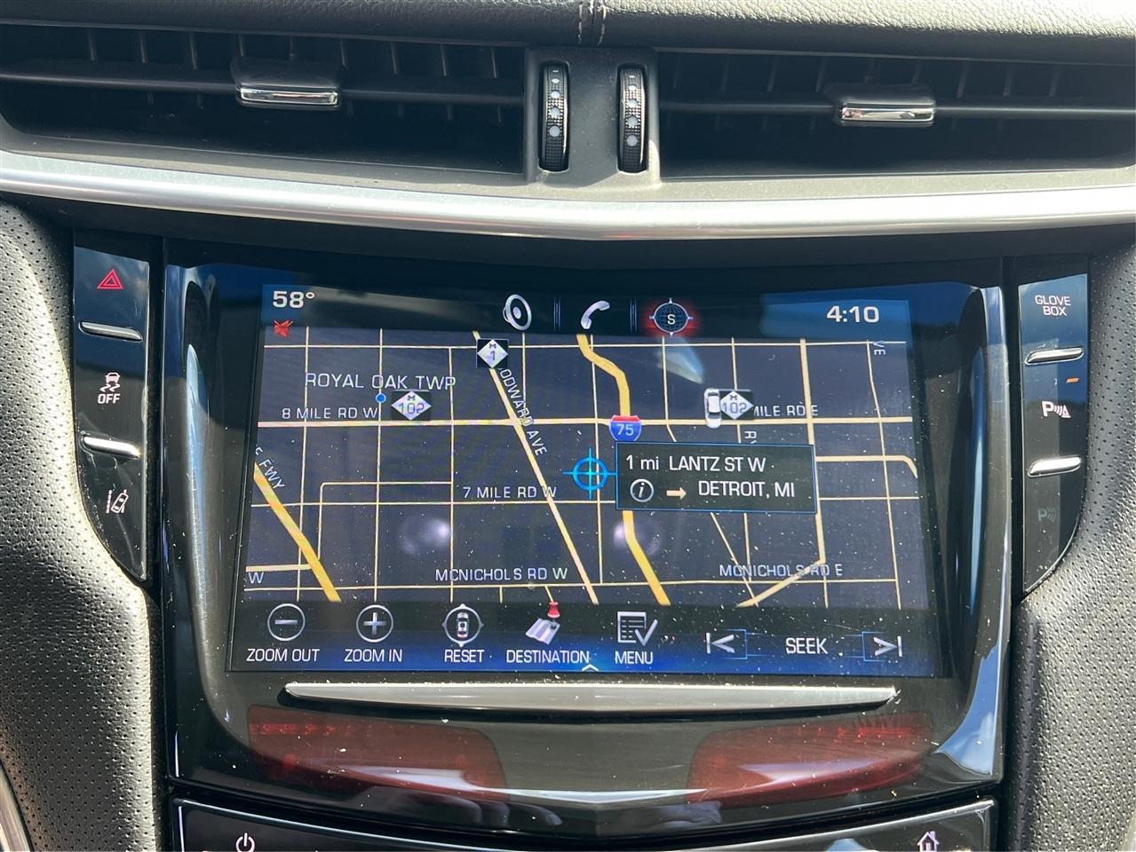 Cadillac XTS 4dr Sdn Premium FWD 2013