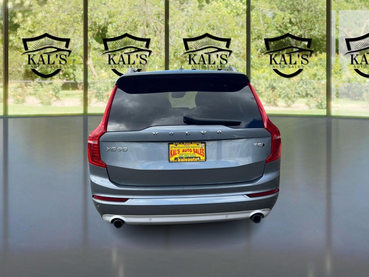 Volvo XC90 T5 AWD Momentum 2019