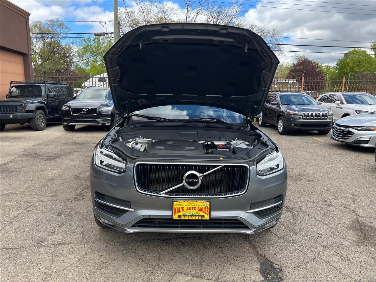 Volvo XC90 T5 AWD Momentum 2019