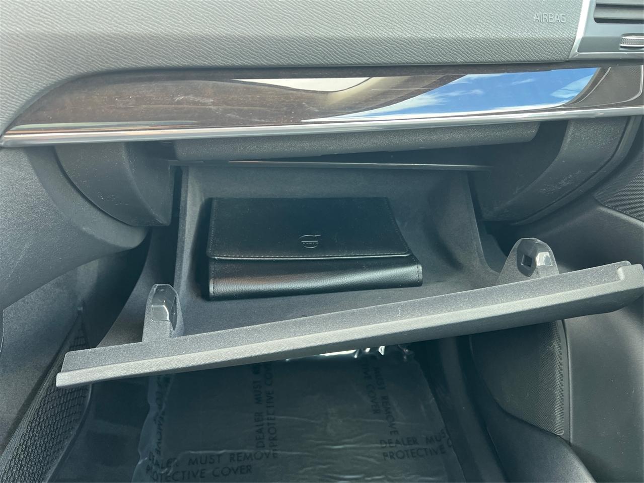 Volvo XC90 T5 AWD Momentum 2019