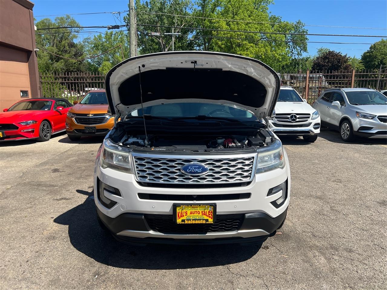 Ford Explorer Platinum 4WD 2017