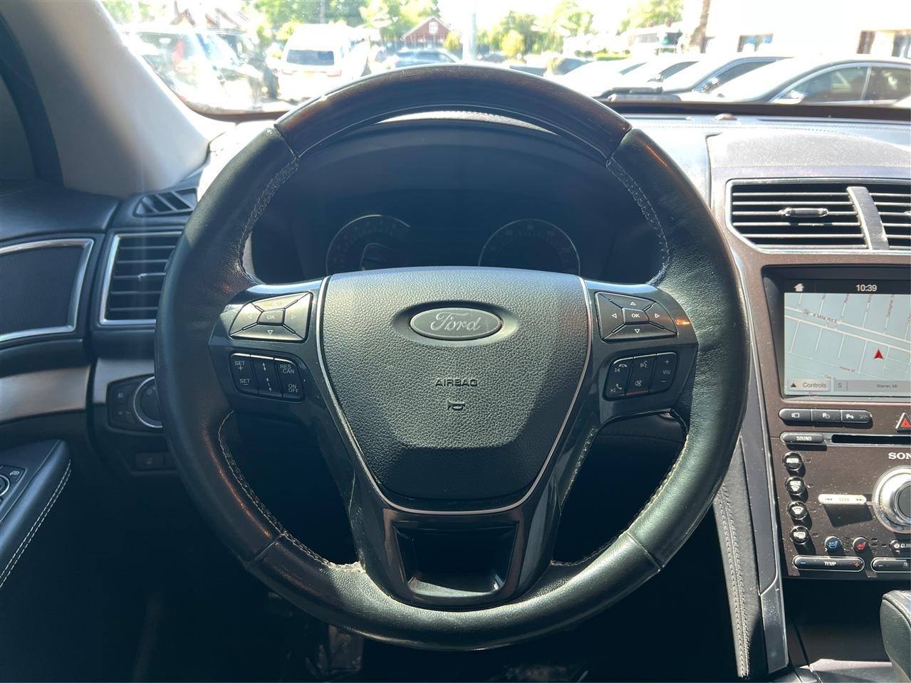 Ford Explorer Platinum 4WD 2017