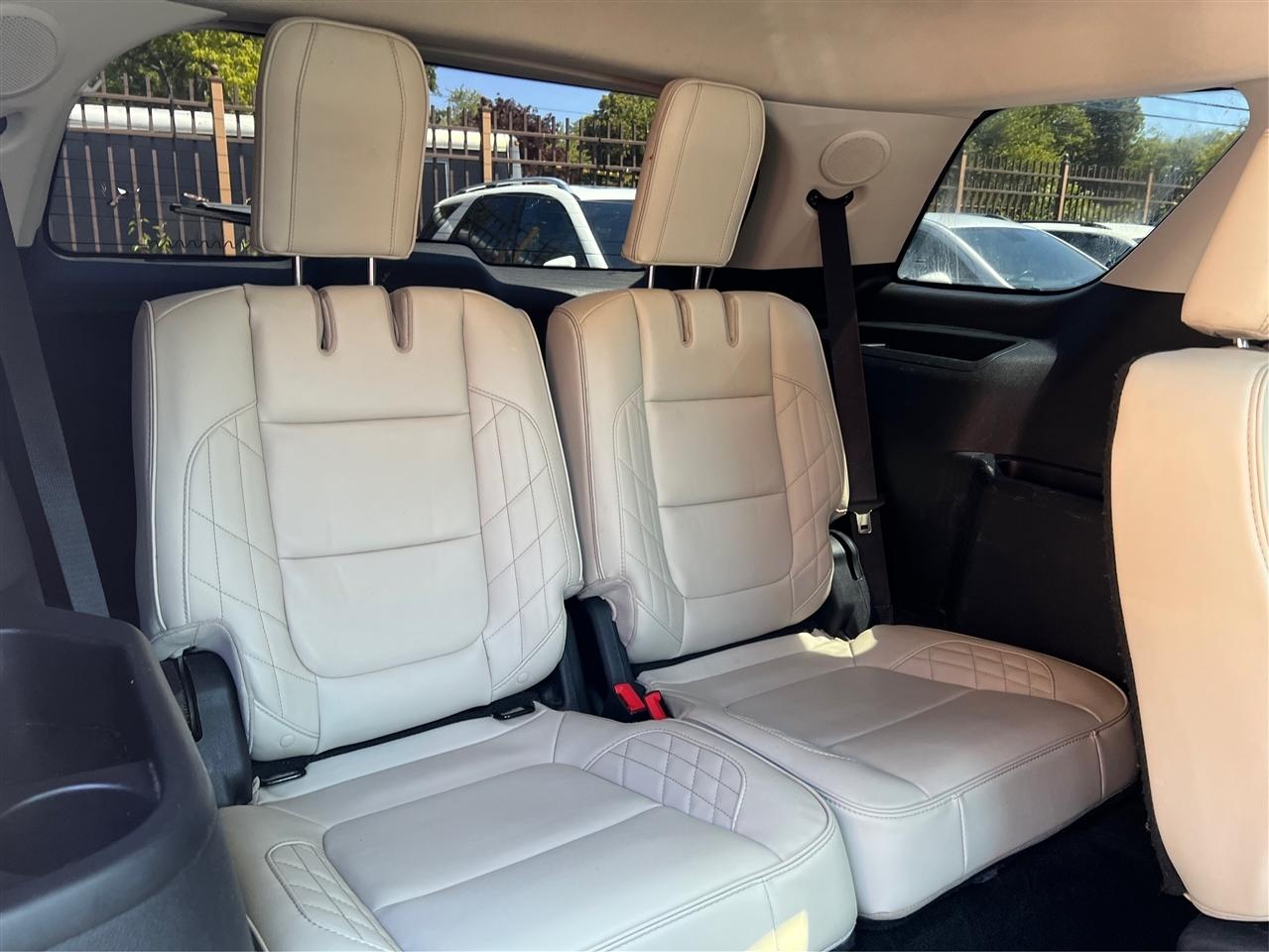 Ford Explorer Platinum 4WD 2017