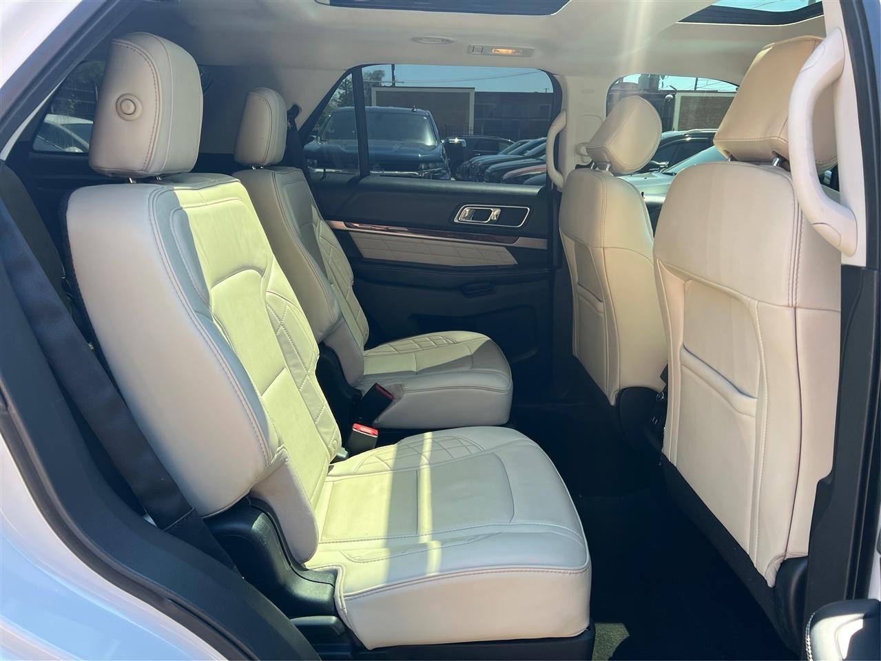 Ford Explorer Platinum 4WD 2017