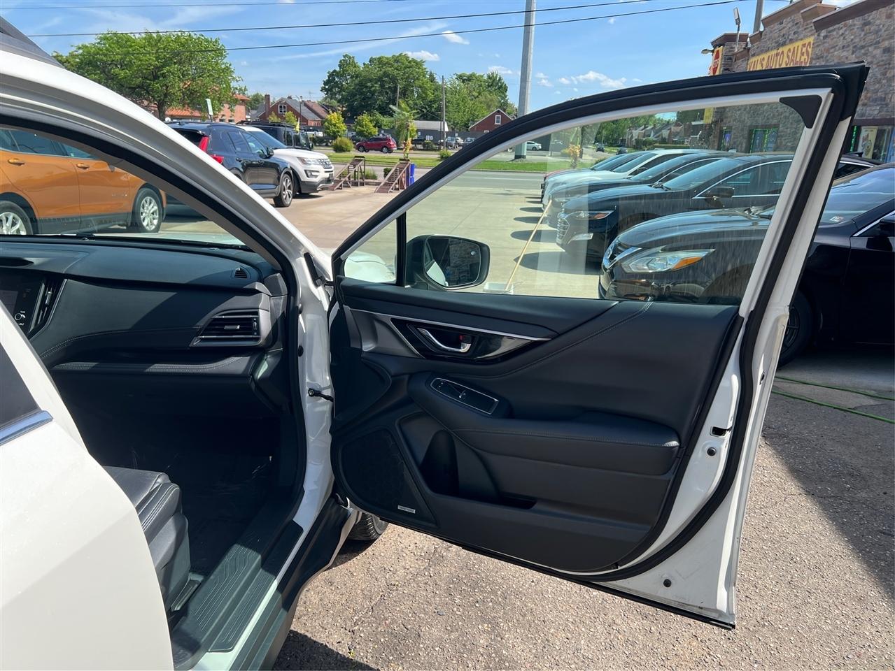 Subaru Outback Limited CVT 2020
