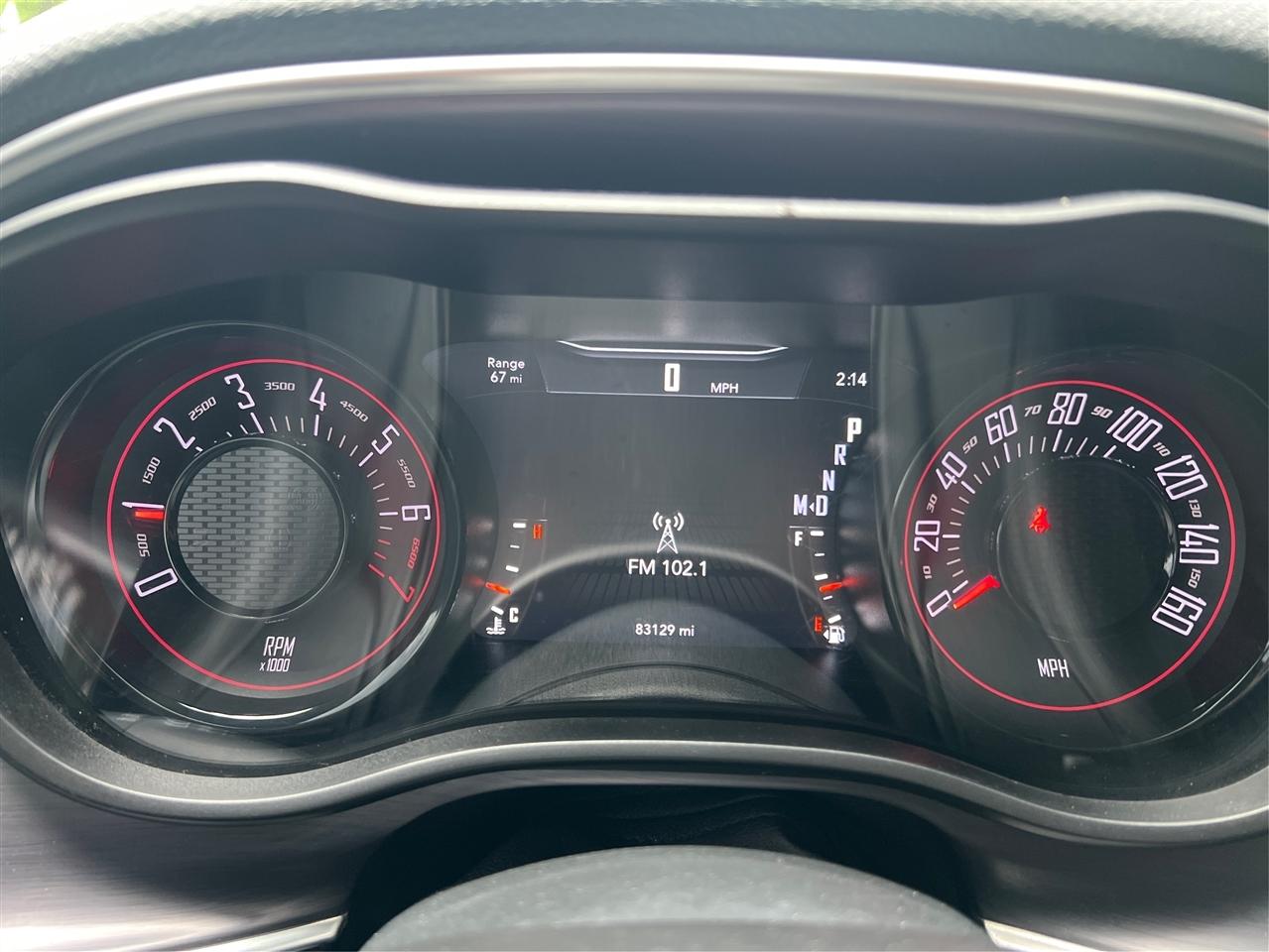 Dodge Challenger SXT RWD 2018