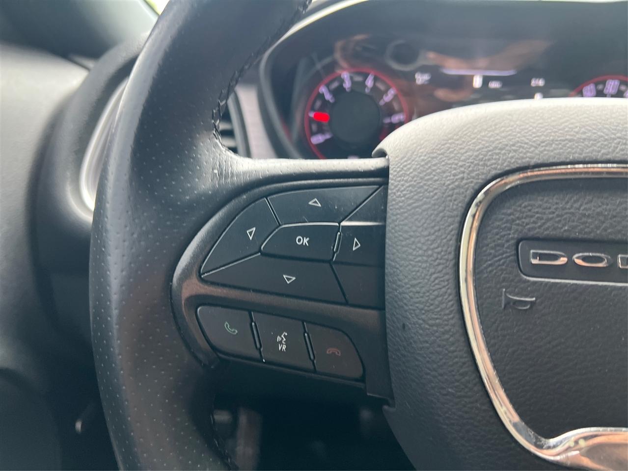 Dodge Challenger SXT RWD 2018