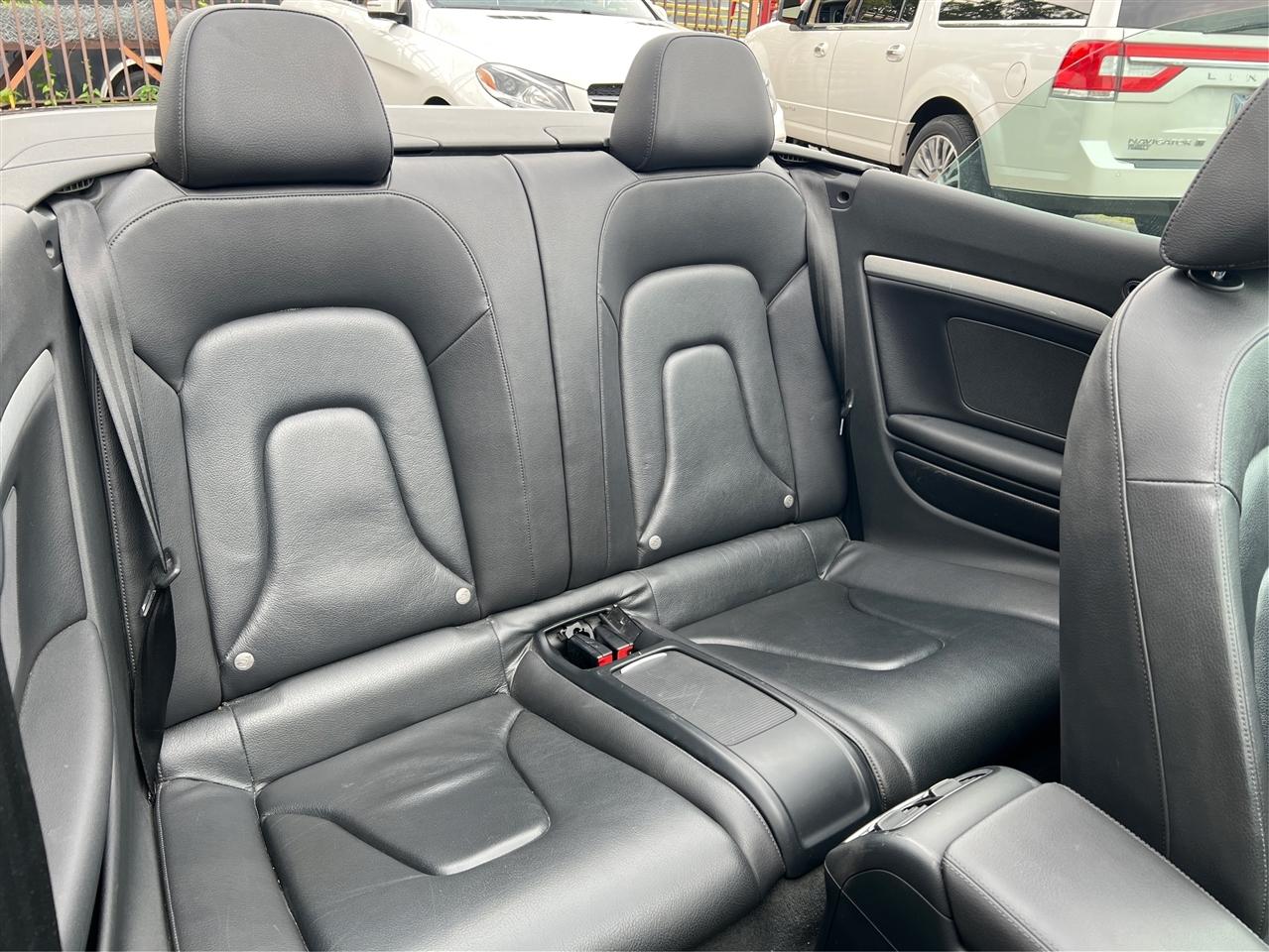Audi A5 2dr Cabriolet Auto quattro 2.0T Premium Plus 2015