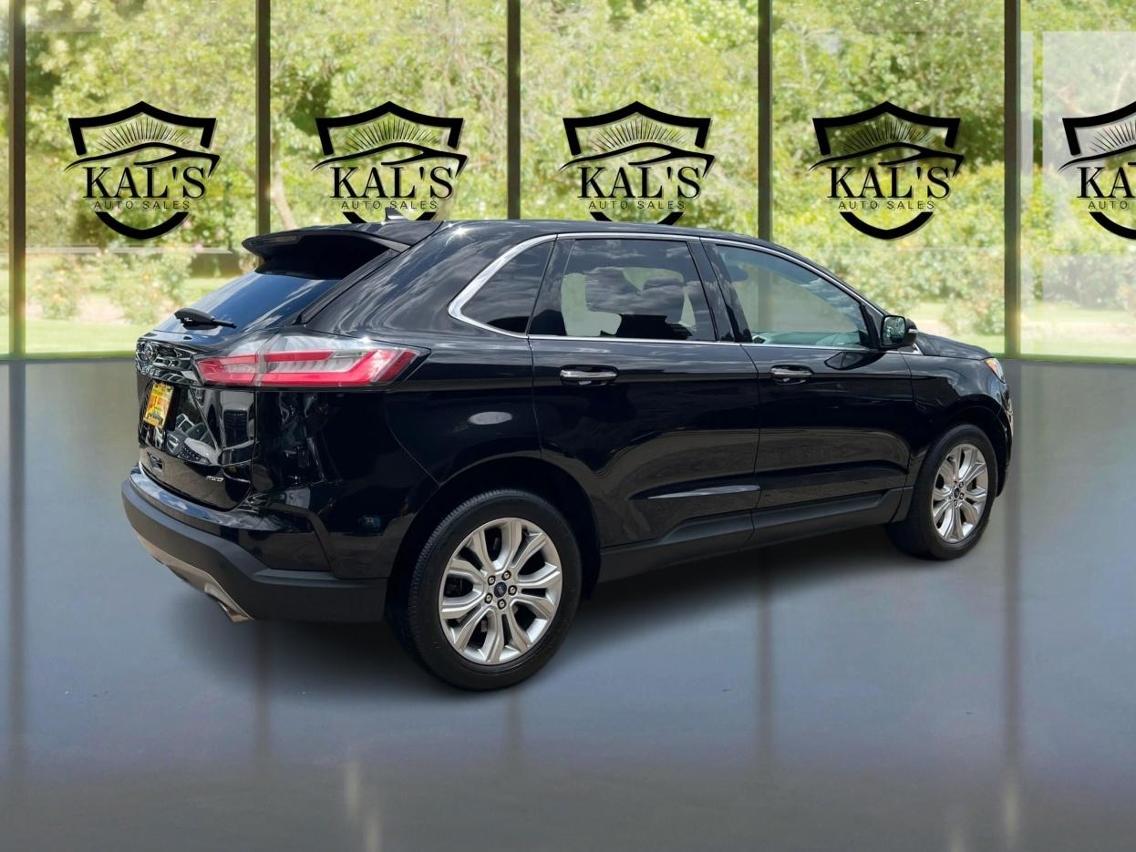 Ford Edge Titanium AWD 2022