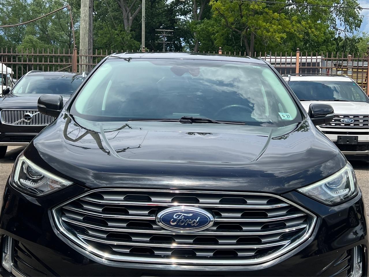 Ford Edge Titanium AWD 2022