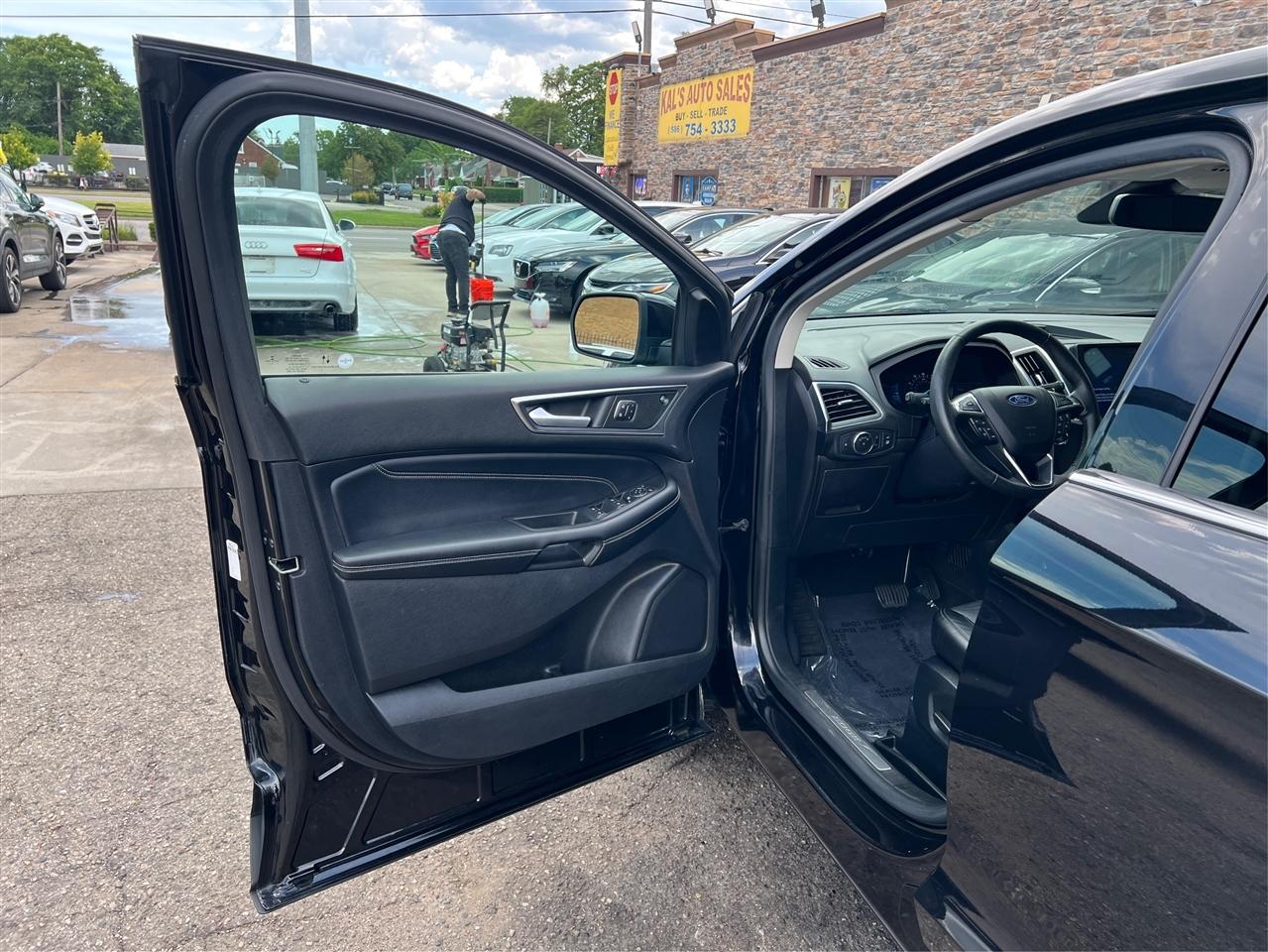 Ford Edge Titanium AWD 2022