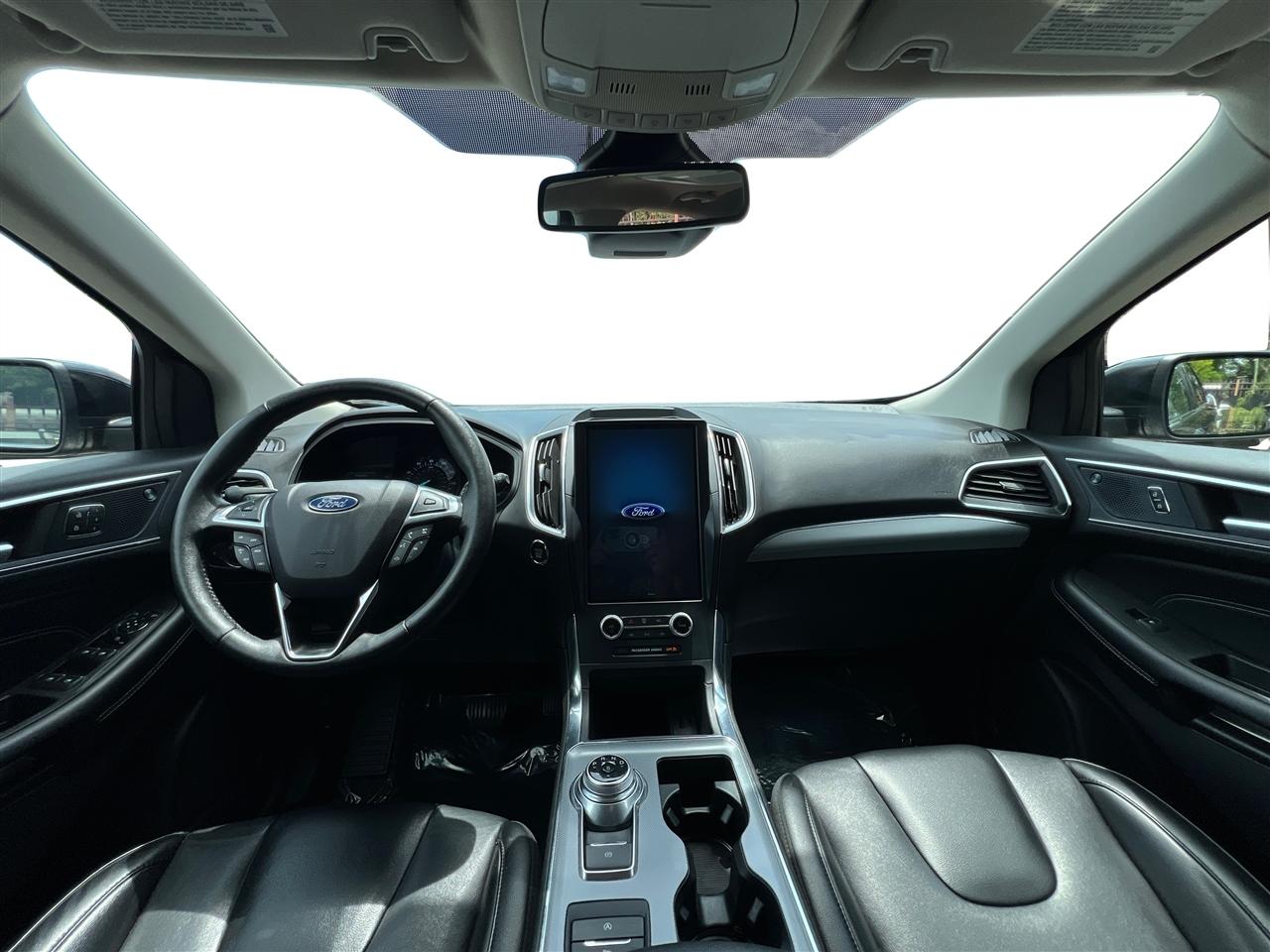 Ford Edge Titanium AWD 2022