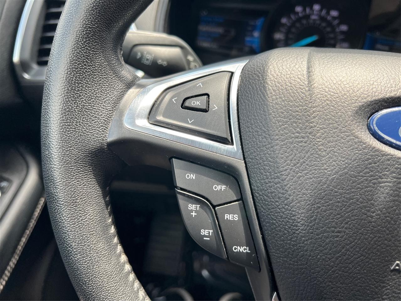 Ford Edge Titanium AWD 2022