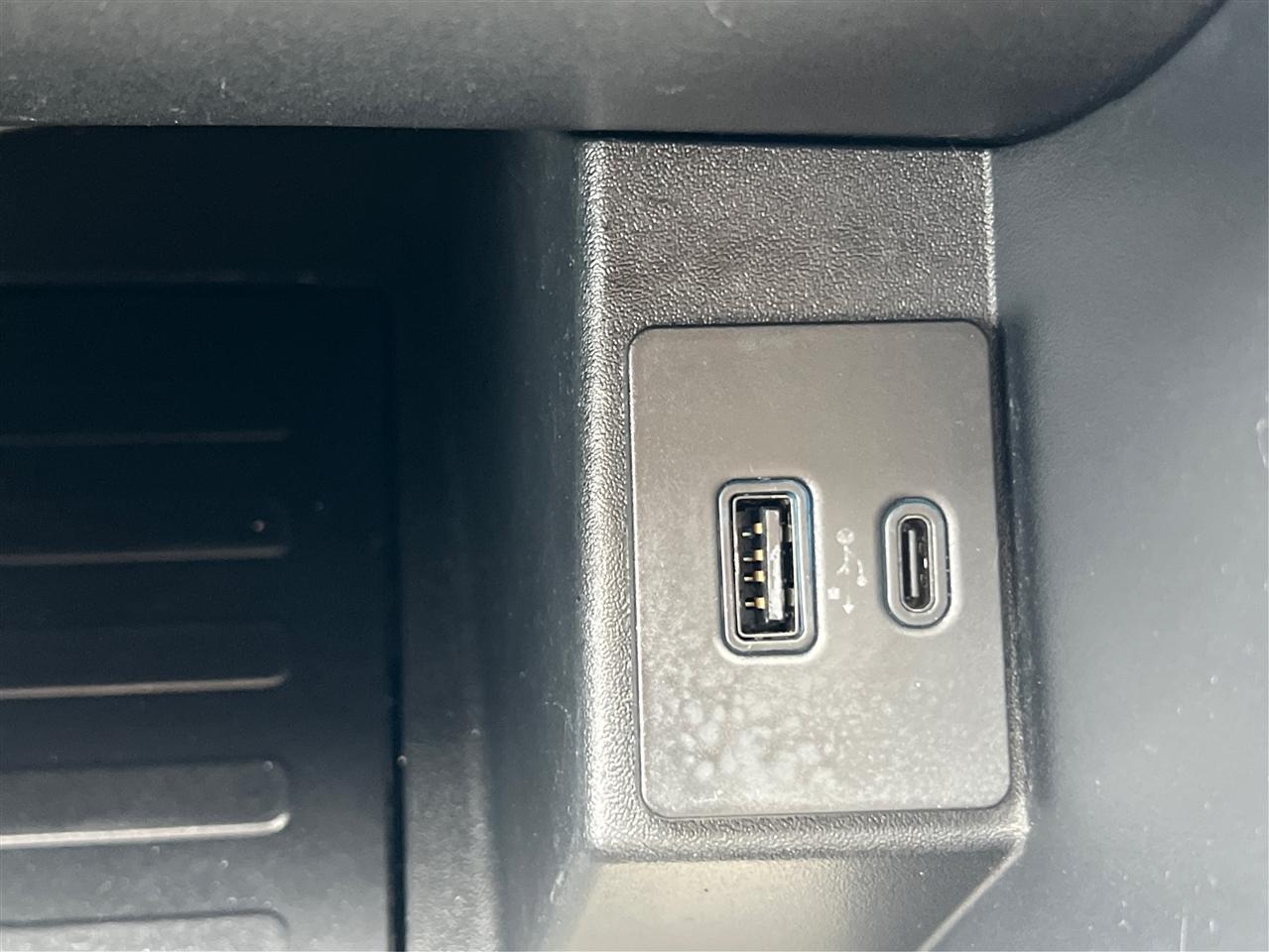 Ford Edge Titanium AWD 2022