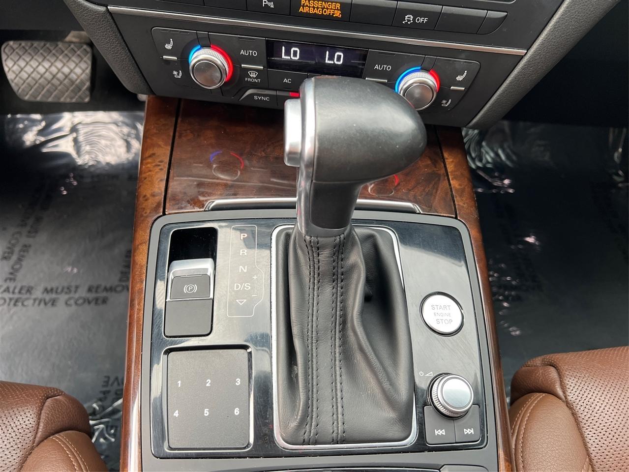 Audi A6 4dr Sdn quattro 3.0T Prestige 2013