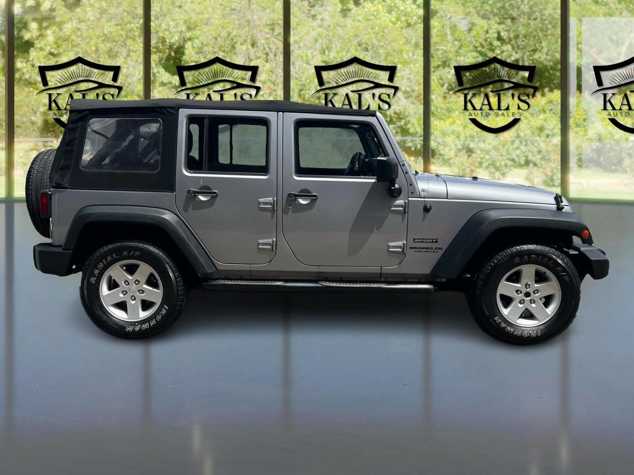 Jeep Wrangler Unlimited 4WD 4dr Sport 2014