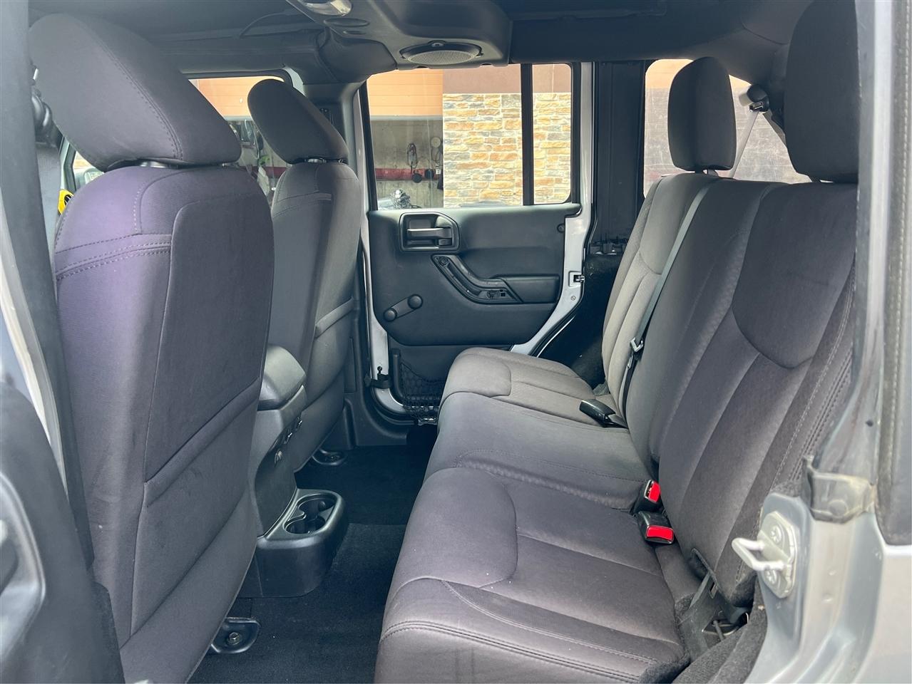 Jeep Wrangler Unlimited 4WD 4dr Sport 2014