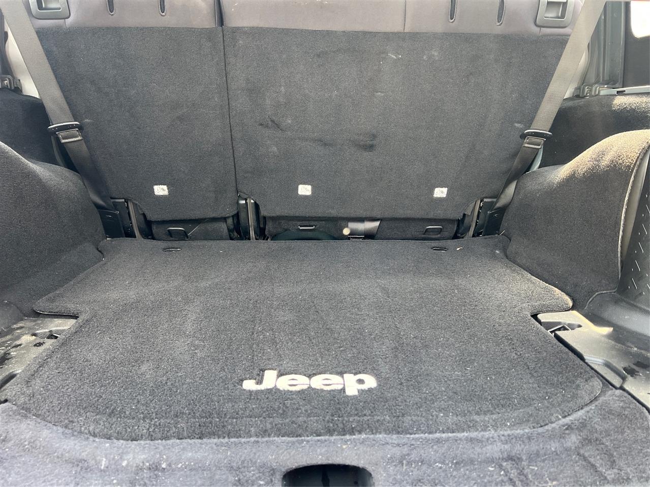 Jeep Wrangler Unlimited 4WD 4dr Sport 2014